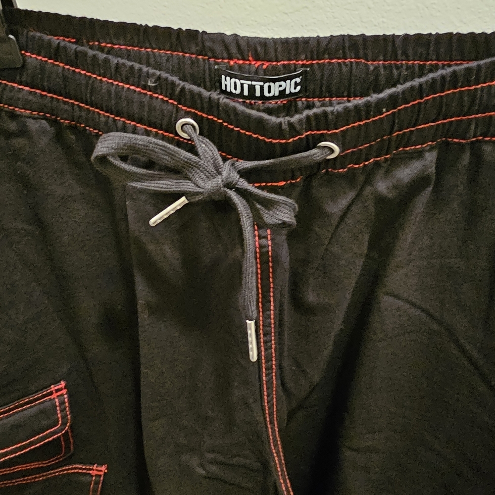 Hot Topic Black Cargo Pants - Picture 5 of 6